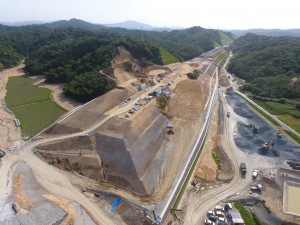 鳥取西道路良田第10改良工事